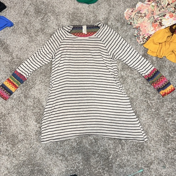 Lily pad KNITTED TUNIC WITH POCKETS size medium - Picture 6 of 8